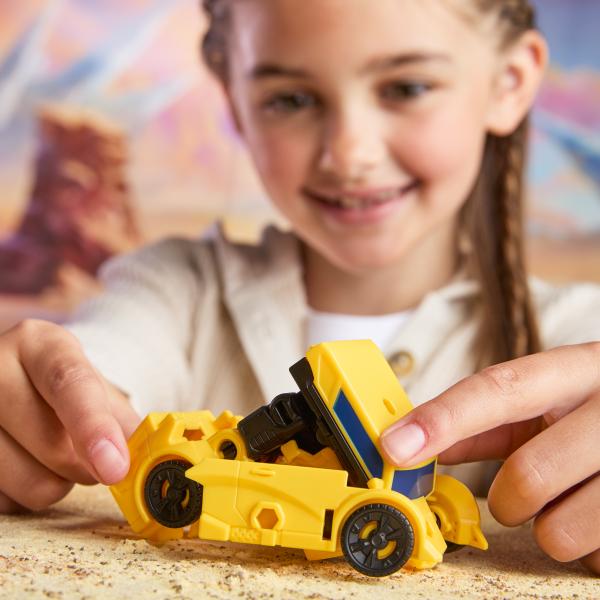 HASBRO - Transformers Cyberworld, BUMBLEBEE (obrázek 10)