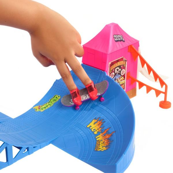 Hot Wheels Skates zábavný fingerboard skatepark (obrázek 4)