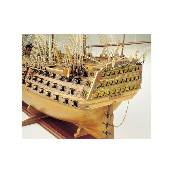 COREL H.M.S. Victory 1765 1:98 kit (obrázek 3)