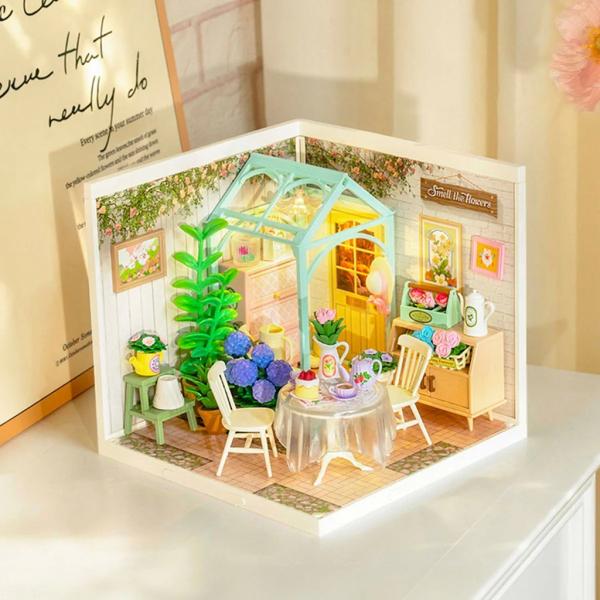 RoboTime Miniatura domečku Posezení s čajem v kvetoucí zahradě (obrázek 3)