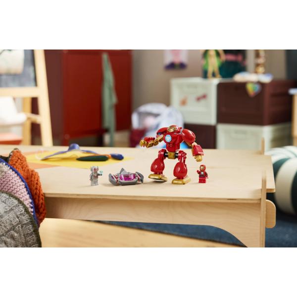 LEGO® Marvel 11209 Ultron vs. Iron Man (obrázek 11)