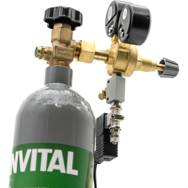 Kompletní sada CO2 s 5l lahví s nočním vypnutím a pH regulátorem