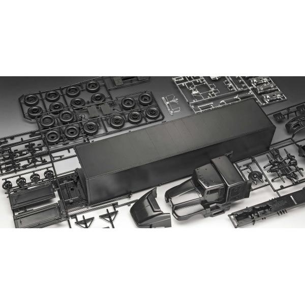 Plastic ModelKit truck 07731 - AC/DC Tour Truck "Power Up" (1:32) (obrázek 6)