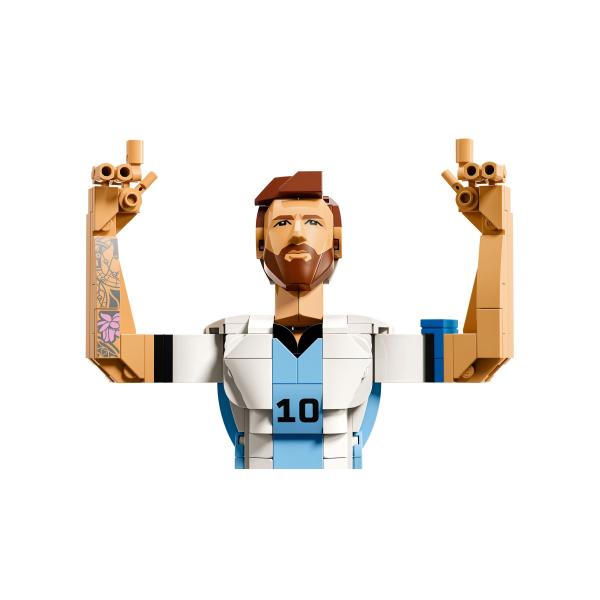 LEGO® Editions 43015 Lionel Messi – Fotbalová legenda (obrázek 6)
