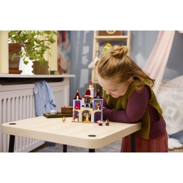 LEGO® Disney™ 43289 Kráska a zvíře: Zakletý zámek (obrázek 9)