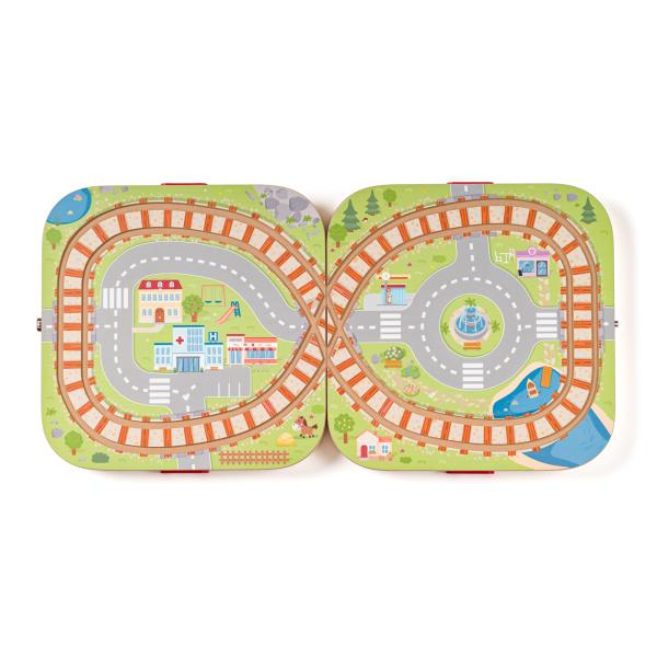 Woody Kufřík s městem a vláčkodráhou (obrázek 6)