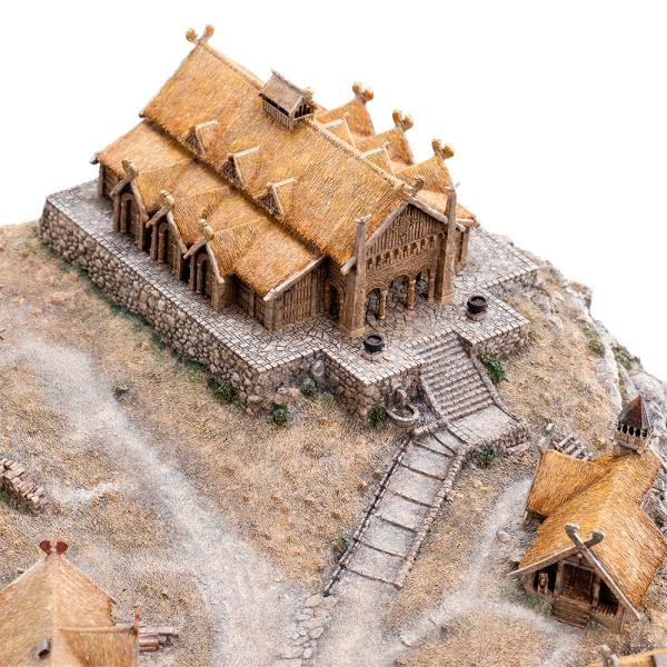 Weta Workshop The Lord of the Rings Trilogy - Edoras Limited Edition Environment (obrázek 4)