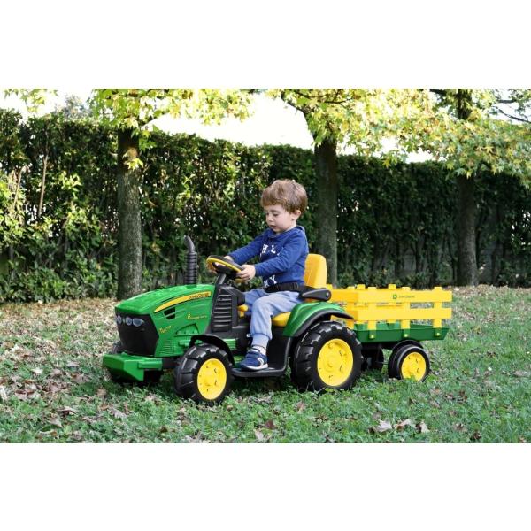 Peg-Pérego John Deere RC Traktor - s dálkovým ovladačem (obrázek 10)