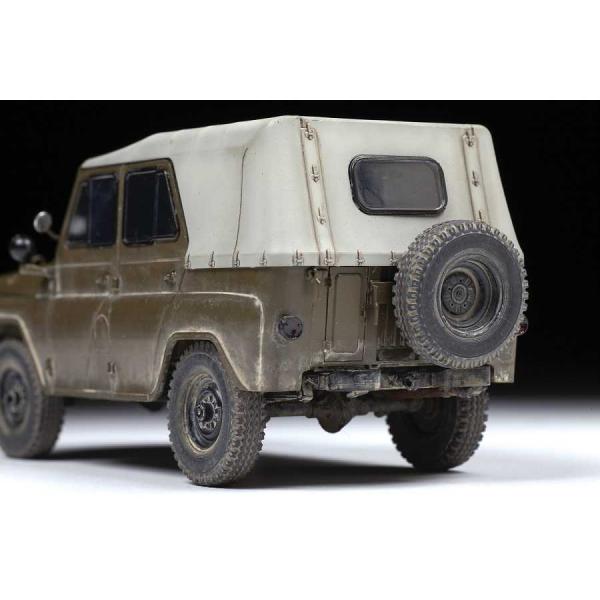 Model Kit military 3629 - UAZ-469 Sovětské 4WD terénní vozidlo (1:35) (obrázek 3)