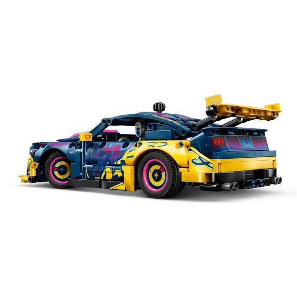 LEGO® Technic 42236 Tuningové auto Ford Mustang GT (obrázek 6)