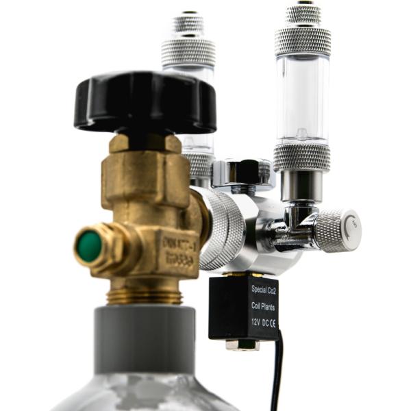 CO2 sada Standard DUO s nočným vypínaním s 2,1l fľašou s príslušenstvom