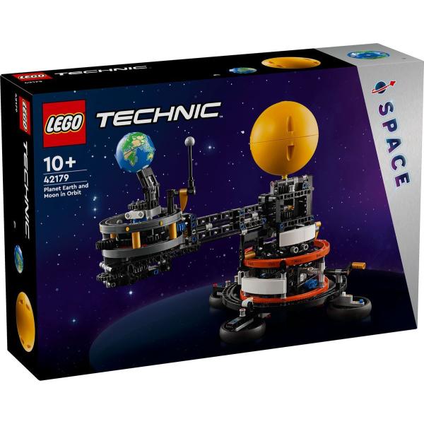 LEGO® Technic 42179 Planeta Země a Měsíc na oběžné dráze