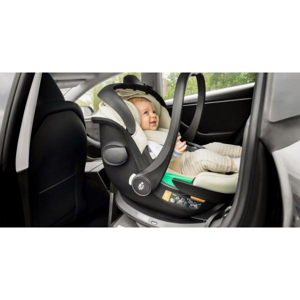 Autosedačka XM Plus i-Size bundle, Toffee Brown (obrázek 9)