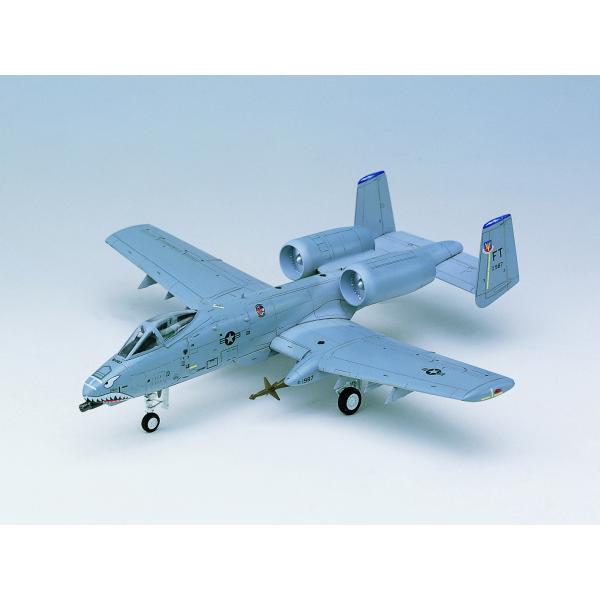 Model Kit letadlo 12402 – A-10A „OPERATION Iraq FREECOM“ (1:72)