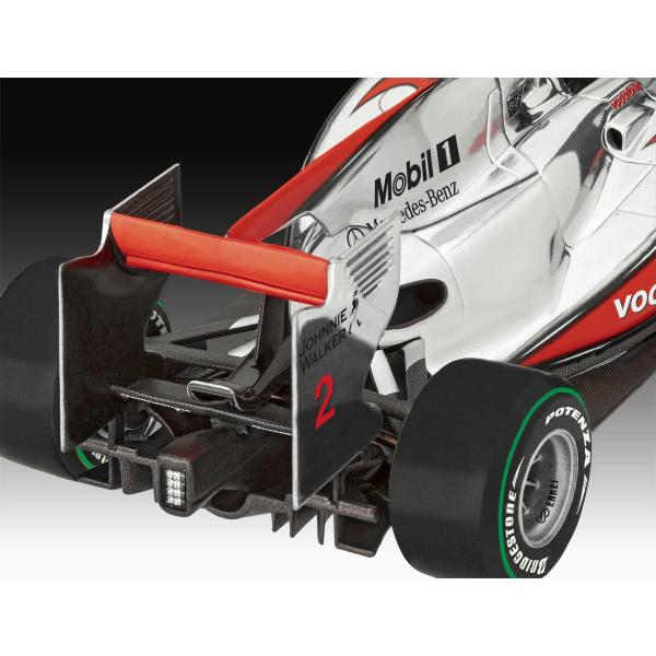 Plastic ModelKit auto 07096 – Vodafone McLaren Mercedes MP4-25 „L.Hamilton“ (1:24)