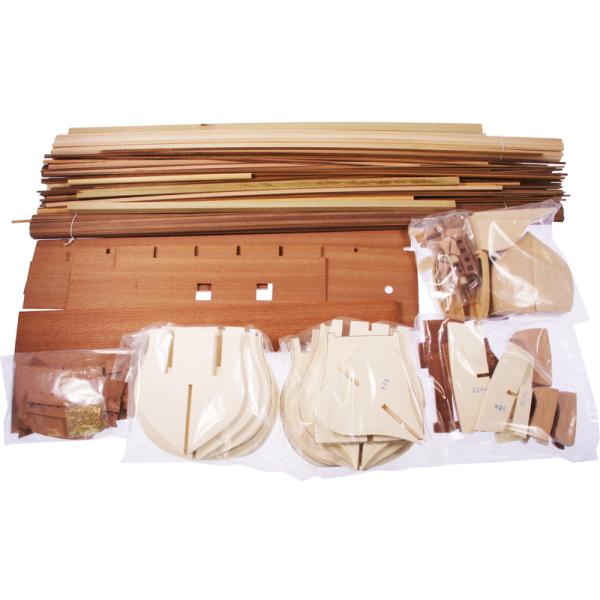 COREL H.M.S. Victory 1765 1:98 kit (obrázek 7)