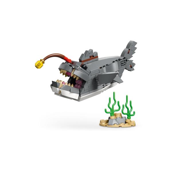 LEGO® Creator 3 v 1 31381 Divoký žralok a truhla s pokladem (obrázek 3)