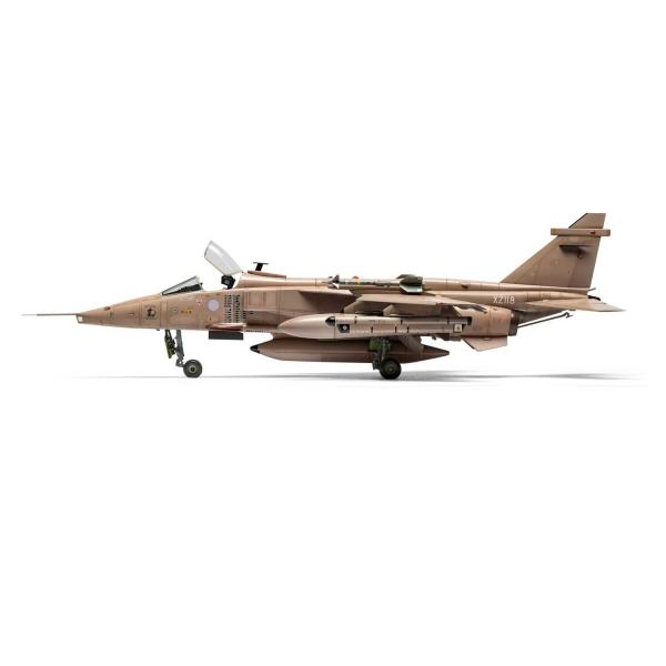 Classic Kit letadlo A11010 - SEPECAT Jaguar GR.1/GR.1A (1:48) (obrázek 11)