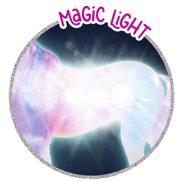 Panenka Steffi s jednorožcem (obrázek 4)