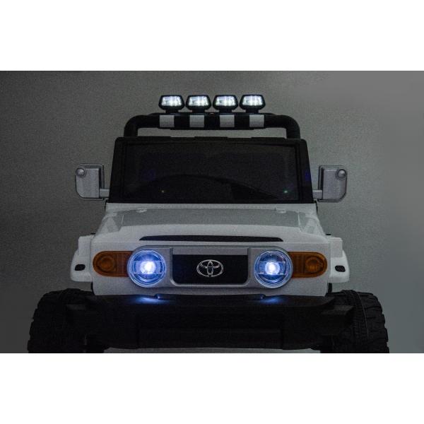 Elektrické autíčko Toyota FJ Cruiser XXL s pohonem 4x4, licencované (Dvou místné), bílé, (obrázek 3)