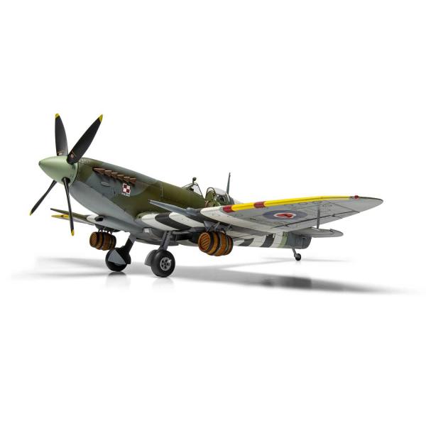 Classic Kit letadlo A17001A - Supermarine Spitfire Mk.IXc - Flying Dray (1:24) (obrázek 5)
