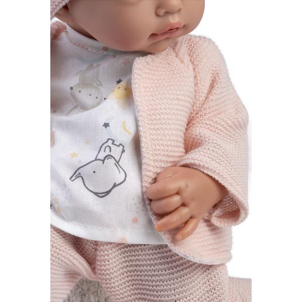 Guca 894 NEW BORN - realistická panenka miminko s měkkým látkovým tělem - 36 cm (obrázek 4)