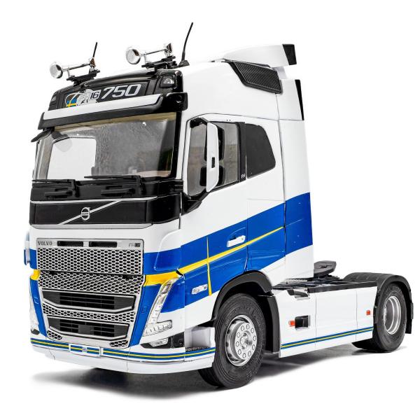 1:24 VOLVO TRUCKS FH Globertrotter xl bílá modrá