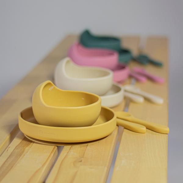 PETITE&MARS Talíř silikonový s přísavkou TAKE&MATCH Dusty Rose 6m+ (obrázek 10)