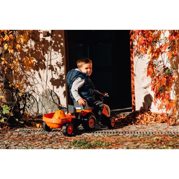 Falk 260C Baby Kubota ride-on traktor s přívěsem, hrábě & lopata (obrázek 6)