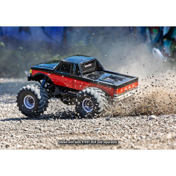 Traxxas X-Maxx MT 8S 1:5 4WD RTR bez karosérie (obrázek 4)