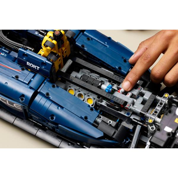 LEGO® Technic 42206 Auto Oracle Red Bull Racing RB20 F1 (obrázek 11)