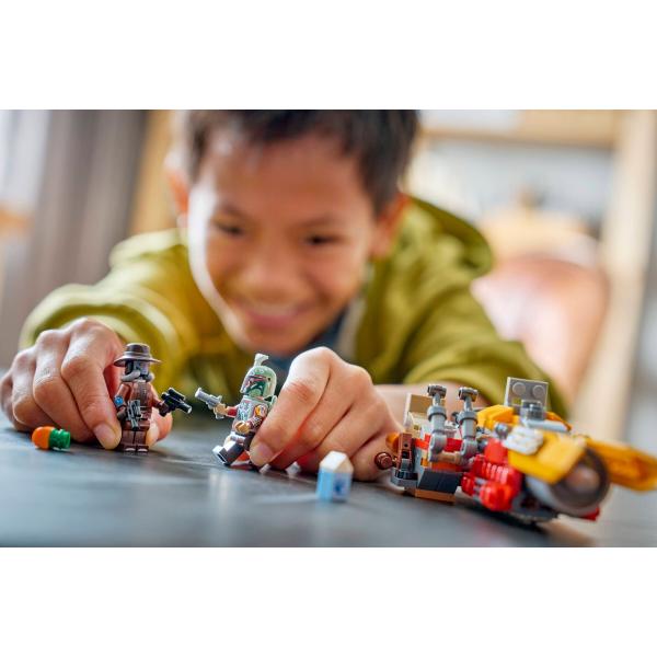 LEGO® Star Wars™ 75437 Cobb Vanth a jeho spídr (obrázek 8)