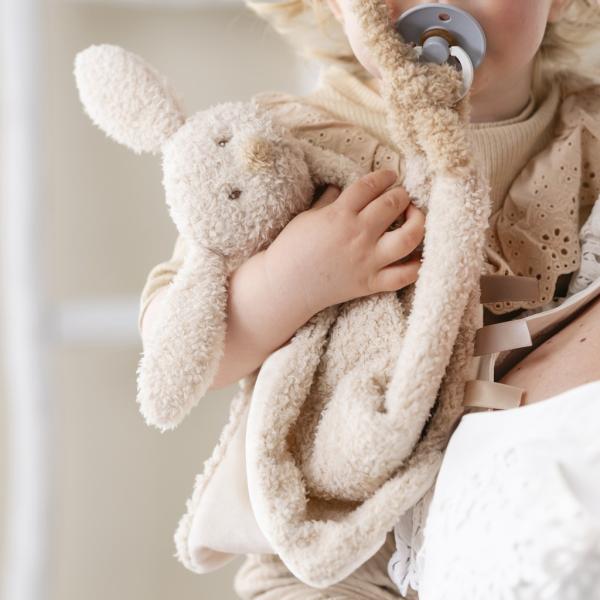 NATTOU Mazlíček plyšový maxi Teddy zajíček 28 x 28 cm, 0m+ (obrázek 3)