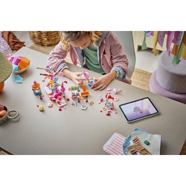 LEGO® Friends 42700 Kolotoč s cukrovinkami a muffiny (obrázek 11)
