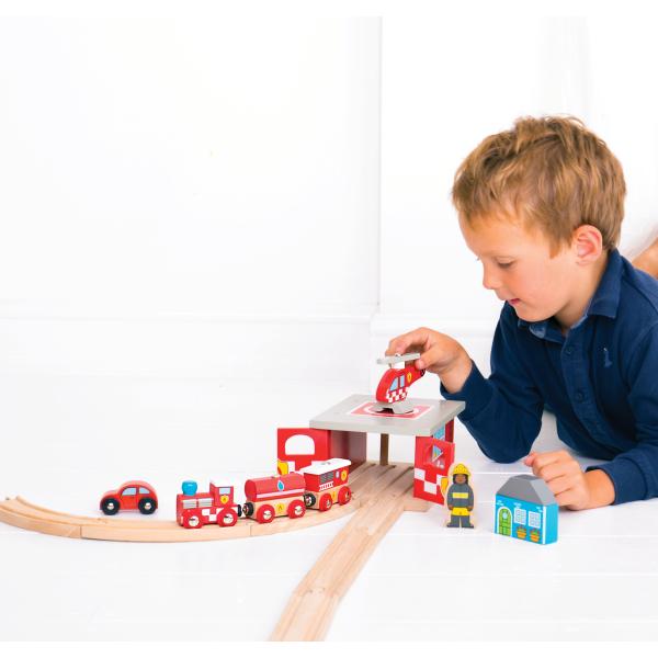 Bigjigs Rail Depo hasičská stanice (obrázek 5)