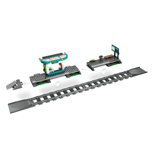 LEGO® City 60423 Električka a zastávka v centru města