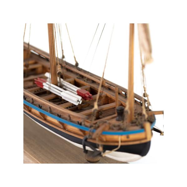 AMATI Švédská válečná loď 1775 1:35 kit (obrázek 7)