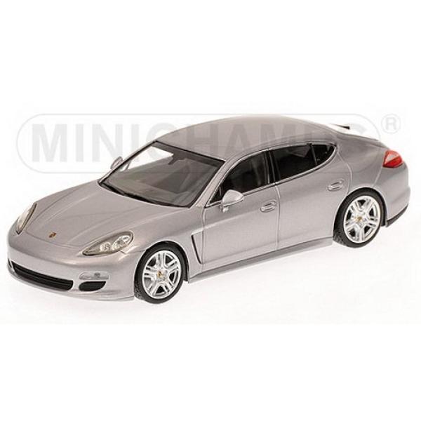 1:43 PORSCHE PANAMERA S HYBRID 2011 SILVER METALLIC