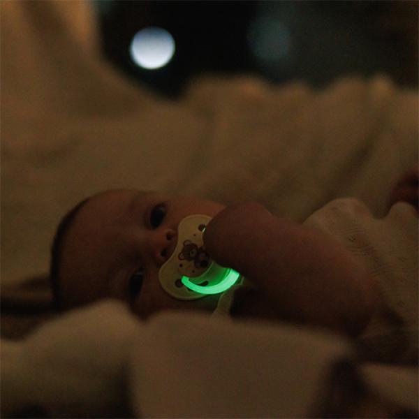 BABYONO Dudlíky silikonové anatomické 0-6m, 2 ks