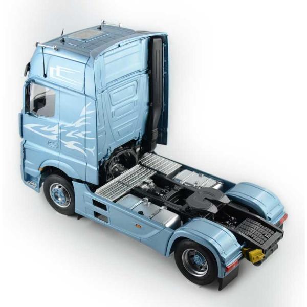 Model Kit truck 3905 - Mercedes Benz Actros MP4 Gigaspace (1:24) (obrázek 3)