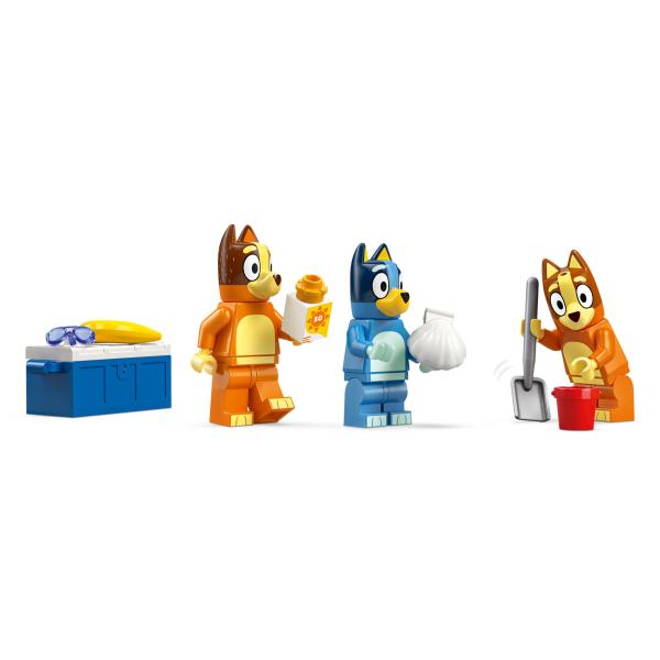 LEGO®Bluey 11202 Bluey a rodinný výlet autem na pláž (obrázek 6)