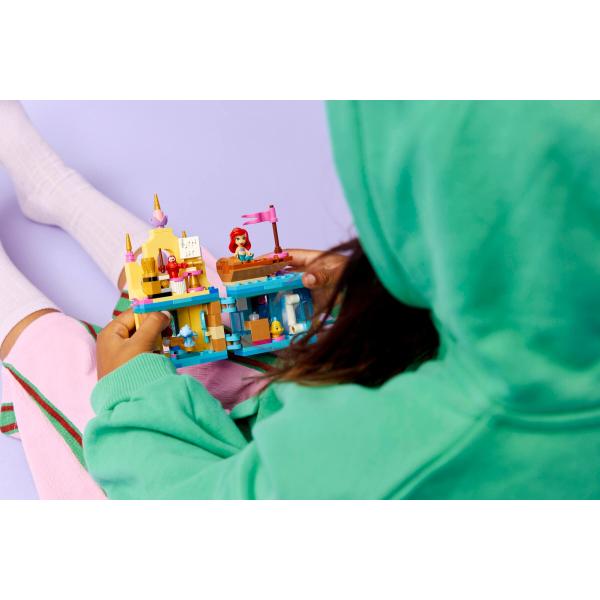 LEGO® Disney™ 43285 Ariel a její kouzelný miniaturní palác (obrázek 8)