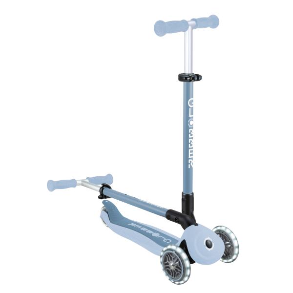 Globber Dětská koloběžka Go up active lights ecologic blueberry (obrázek 10)