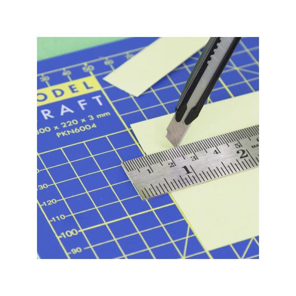 Modelcraft zalamovací nůž úzký s 10 čepelemi 9 x 0.3 mm (obrázek 3)