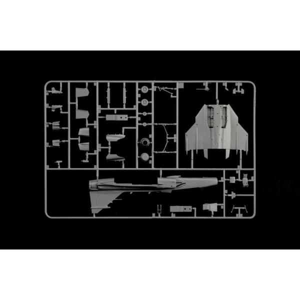 Model Kit letadlo 91216 - JAS-39 Twin Seater (1:72) (obrázek 9)