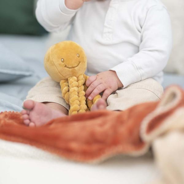 NATTOU První hračka pro miminka chobotnička PIU PIU Lapidou okrová 0m+ (obrázek 5)
