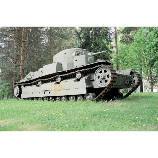 Model Kit tank 3694 - T-28 Heavy Tank (1:35) (obrázek 7)