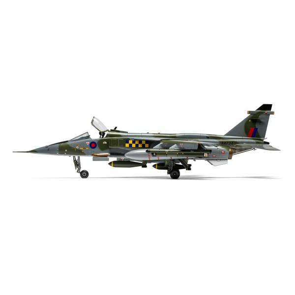 Classic Kit letadlo A11010 - SEPECAT Jaguar GR.1/GR.1A (1:48) (obrázek 5)