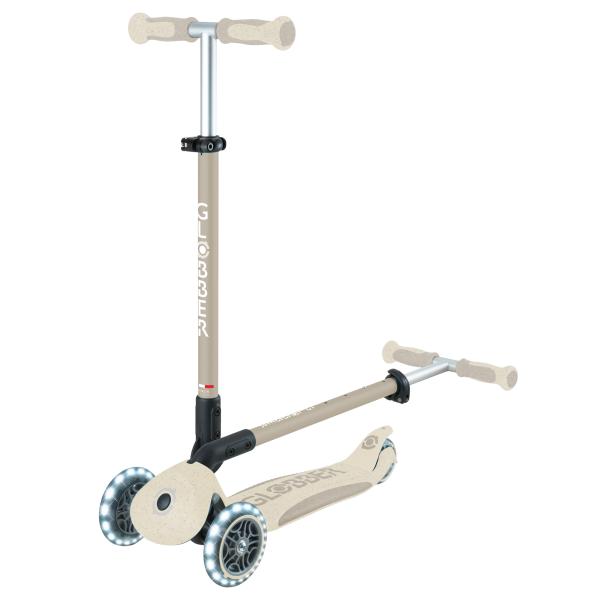 Globber koloběžka Go Up deluxe lights ecologic 360 ° coconut (obrázek 5)
