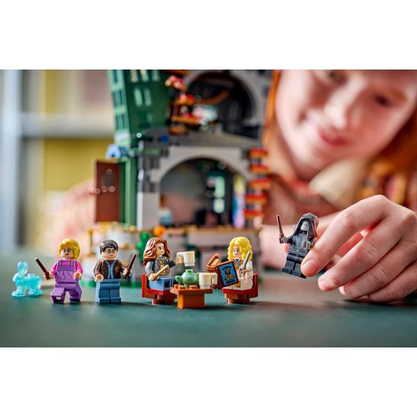 LEGO® Harry Potter™ 76467 Dům Luny Lovegoodové (obrázek 8)